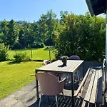 Vakantiehuis Haus Im Gruenen, Ruhe, Grosser Eingezaeunter Garten - Ideal Fuer Familien Und Hunde