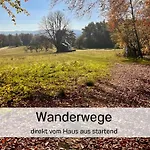 Haus Im Grünen, Ruhe, Großer Eingezäunter Garten - Ideal Für Familien Und Hunde Ferienhaus *