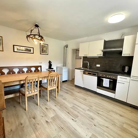 Ferienhaus Haus Im Grünen - Gmundennähe Pinsdorf