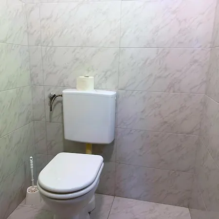 Haus Im Gruenen, Ruhe, Grosser Eingezaeunter Garten - Ideal Fuer Familien Und Hunde * פינסדורף