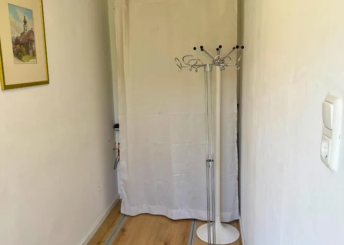 Feriehus Haus Im Gruenen, Ruhe, Grosser Eingezaeunter Garten - Ideal Fuer Familien Und Hunde *