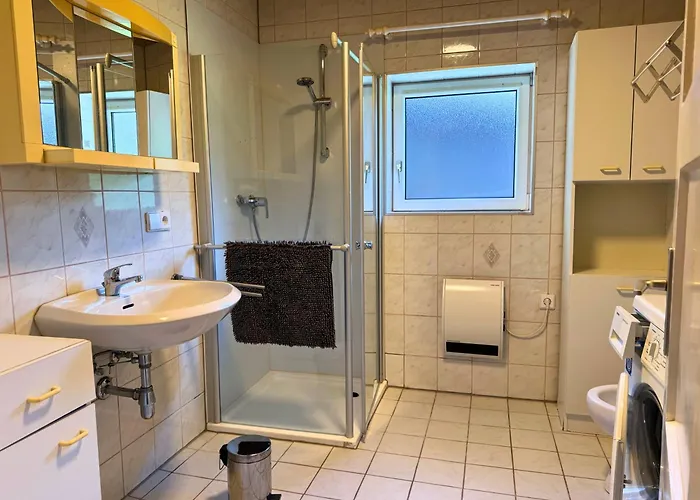 Haus Im Gruenen, Ruhe, Grosser Eingezaeunter Garten - Ideal Fuer Familien Und Hunde *